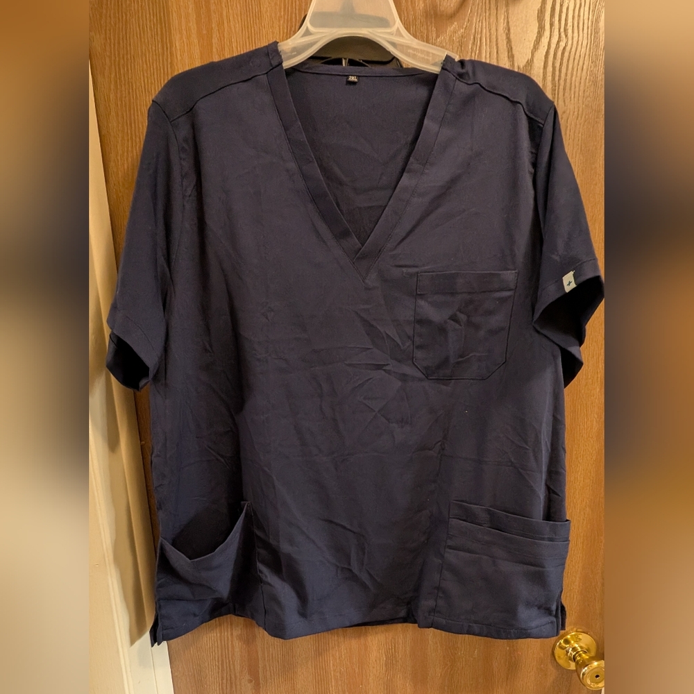 Classic Navy V-Neck Scrub Top NWOT
